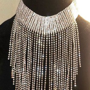 Style 60s Era Clear Rhinestone Drippy Bib Waterfall Necklace Silver 14"